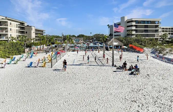 Plaza Beach Hotel Pool